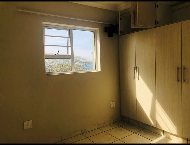 2 BEDROOM APARTMENT FOR SALE IN MANABA BEACH